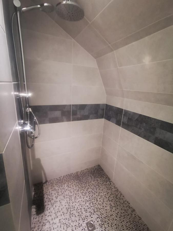 Au Numero 6 Le Fun Chateauroux Ngoại thất bức ảnh